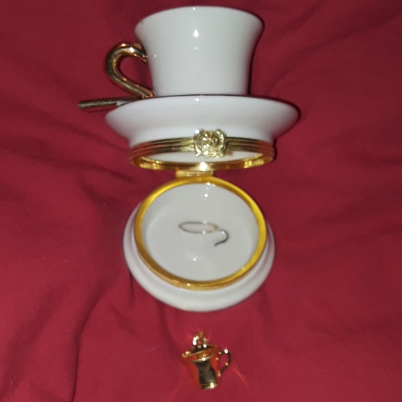 Lennox Treasure Box Porcelain 1st Issue